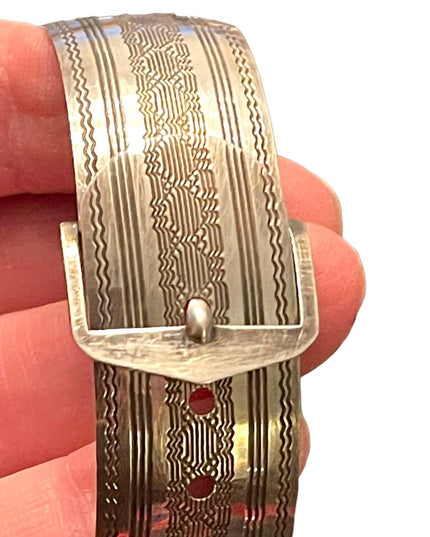 Antique Art Deco 1910-1920s Etched Sterling silver buckle bangle bracelet