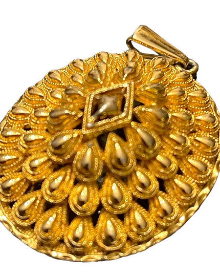 Lovely chunky Gold finish WEST fancy design oval pendant