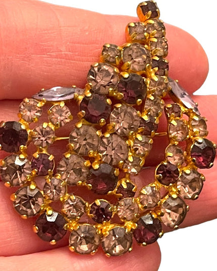 Vintage 1950s gold finish art deco stlye Purple rhinestone brooch