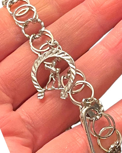 Lovely vintage sterling silver 925 Charm bracelet with charms