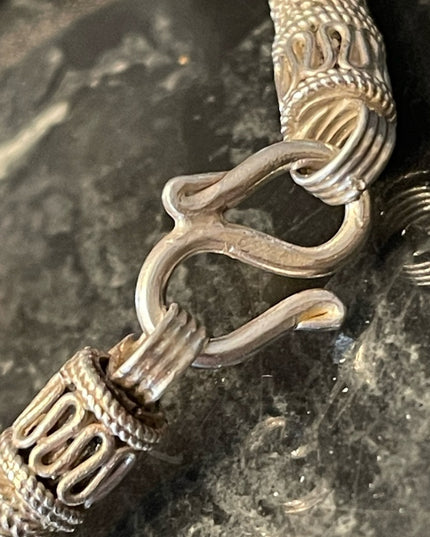 Vintage Sterling silver 925 Bali Balenisian Solid Bracelet