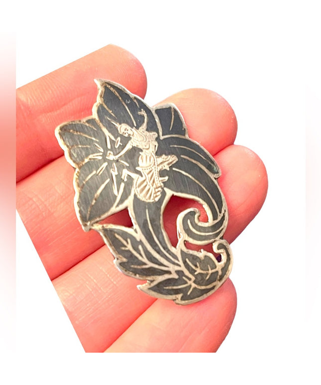 Vintage Siam Sterling silver 925 Black enameled goddess brooch