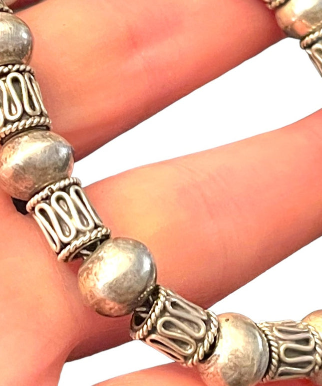 Lovely vintage sterling silver 925 Bali Balenisian Solid Chunky bracelet