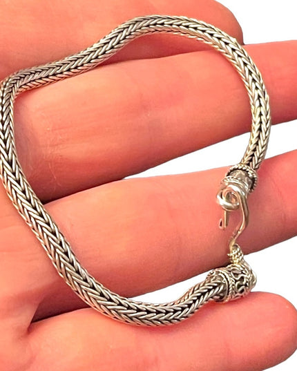 Vintage Sterling silver 925 Bali Balenisian bracelet solid wheat chain