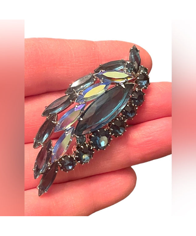 Vintage 1950s Silver finish Blue crystal AB feather leaf brooch