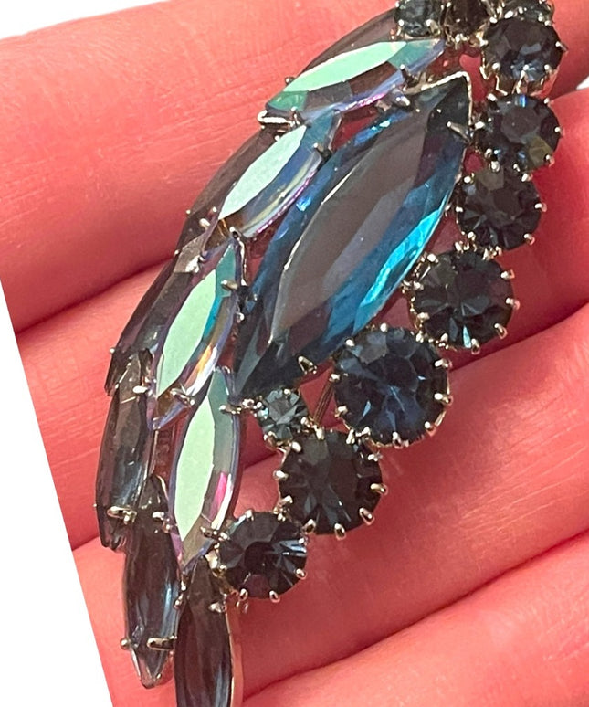 Vintage 1950s Silver finish Blue crystal AB feather leaf brooch