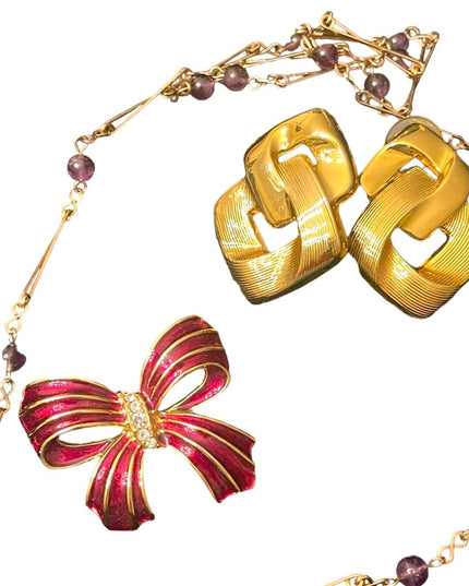 Vintage Jewelry LOT Red bow enameled brooch fancy gold earrings amethyst link