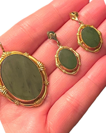 Vintage 12k Gold filled Green Jade Pendant & Earrings set