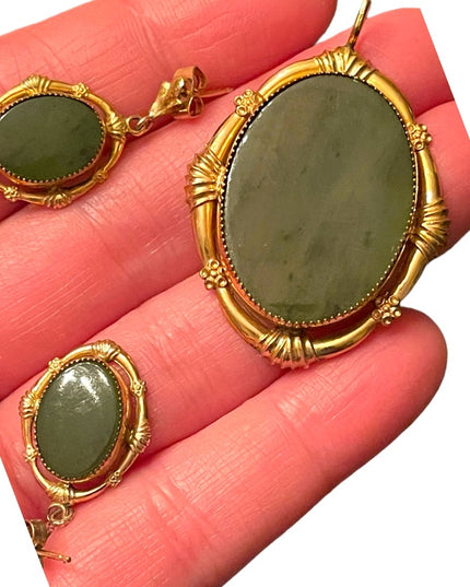 Vintage 12k Gold filled Green Jade Pendant & Earrings set