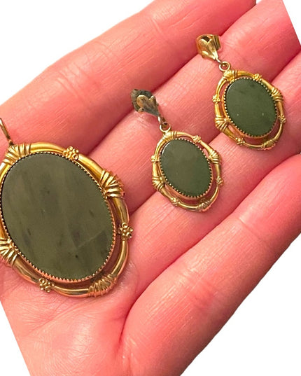 Vintage 12k Gold filled Green Jade Pendant & Earrings set