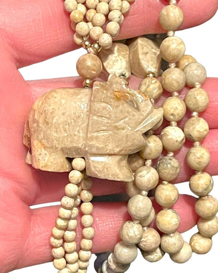 Vintage Chinese river rock stone Elephant pendant beaded hand knotted necklace