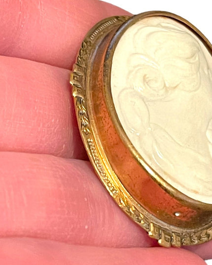 Antique Early 1900 Celluloid Plastic hand finished gold Fil large cameo brooch