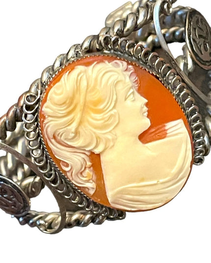 Vintage Lovely Large Resin Cameo realistic look Heavy chunky Bangle