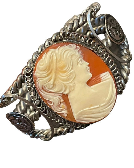 Vintage Lovely Large Resin Cameo realistic look Heavy chunky Bangle