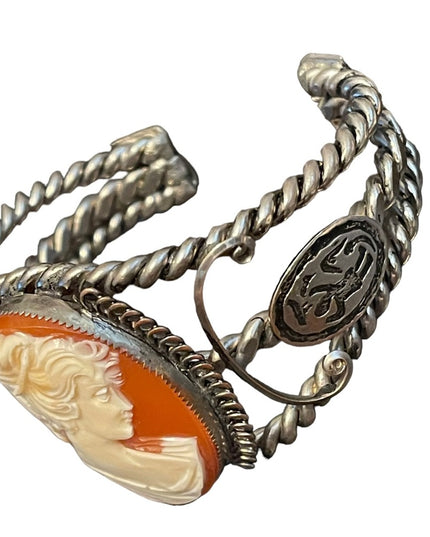 Vintage Lovely Large Resin Cameo realistic look Heavy chunky Bangle