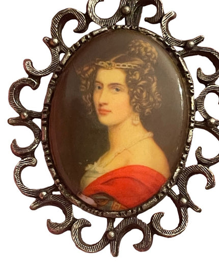 Vintage ornate antiqued silver frame Ceramic transfer cameo brooch pendant
