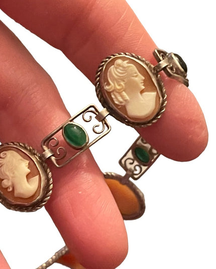 Stunning vintage 800  silver antique hand carved shell cameo link bracelet