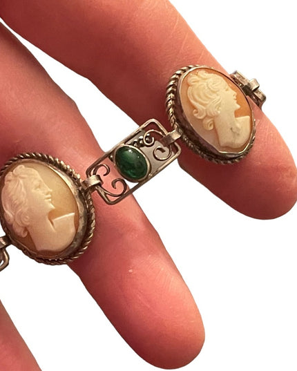 Stunning vintage 800  silver antique hand carved shell cameo link bracelet