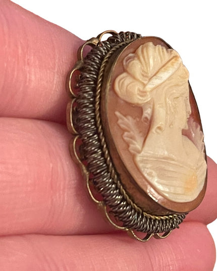 Antique Hand carved ornate victorian lady carved shell Cameo brooch pendant