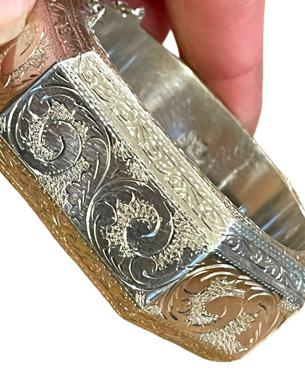 Rare Sterling silver etched Victorian 925 Chunky heavy Bangle bracelet Siam