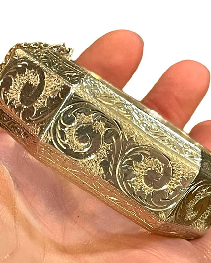 Rare Sterling silver etched Victorian 925 Chunky heavy Bangle bracelet Siam