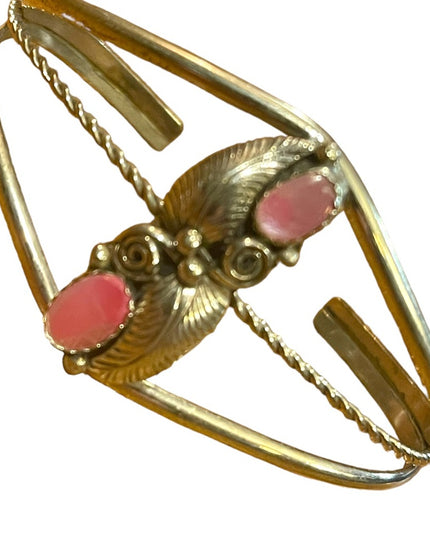 Vintage Native Southwestern Navajo MOP Pearl Bangle bracelet Silver