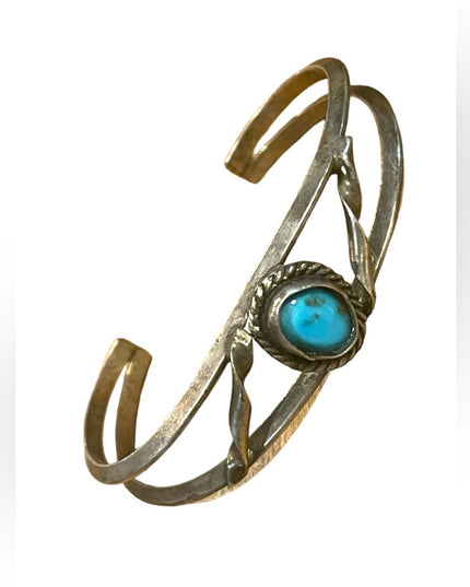 Vintage Silver Southwestern Turquoise hand made bangle bracelet