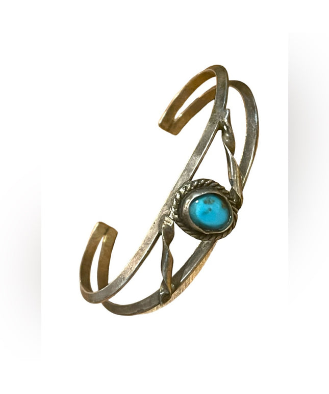 Vintage Silver Southwestern Turquoise hand made bangle bracelet