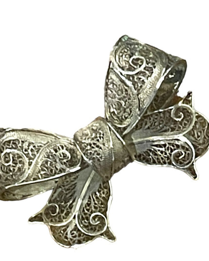Antique fancy ornate silver filagree wirework chinese export Bow brooch