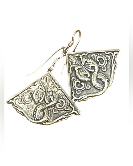 Vintage Sterling silver Double dragon Hallmarked Celtic dangle earring