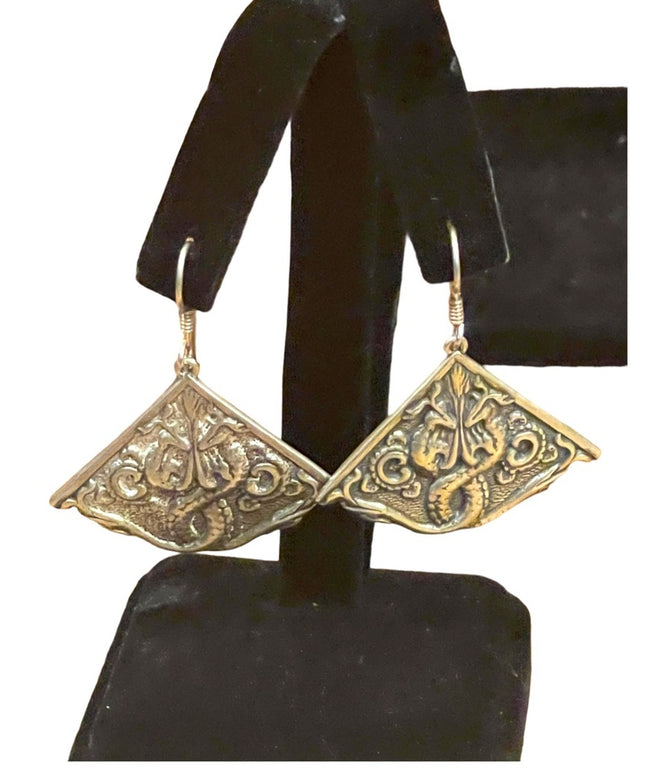 Vintage Sterling silver Double dragon Hallmarked Celtic dangle earring