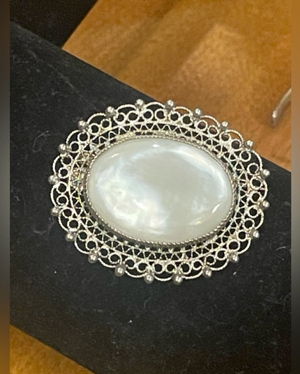 Antique 925 Sterling silver filagree MOP Fancy oval design brooch