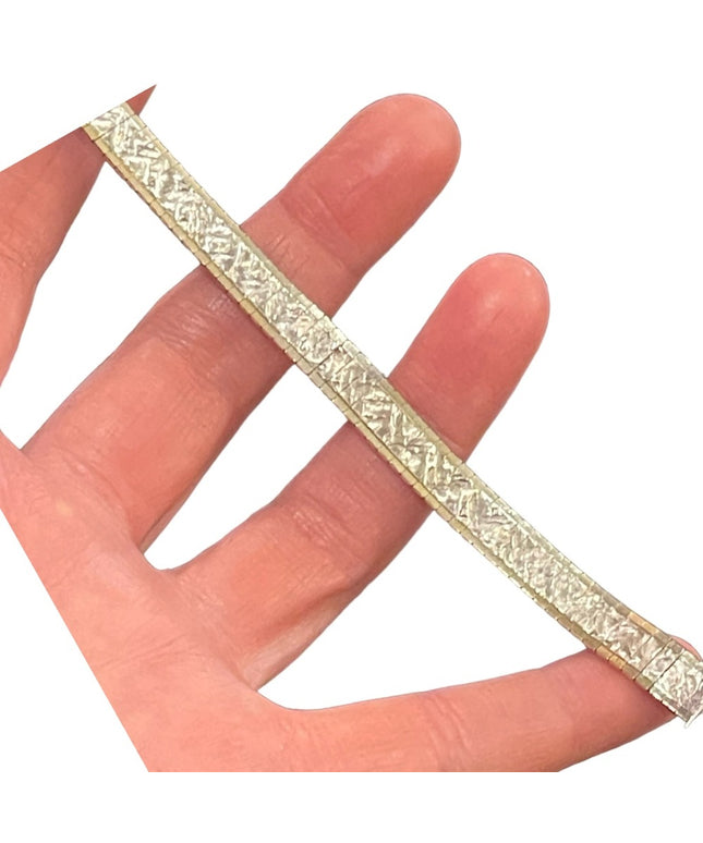 Sterling silver 925 Italy Fancy diamomd cut bracelet etched design