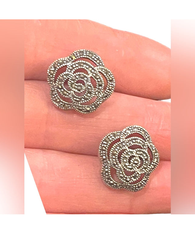 Vintage Sterling silver 925 Fancy Marcasite flower earrings