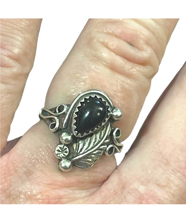 Vintage Navajo Southwest Pure Sterling B Hallmark Black Onyx Cab Ring Size 7