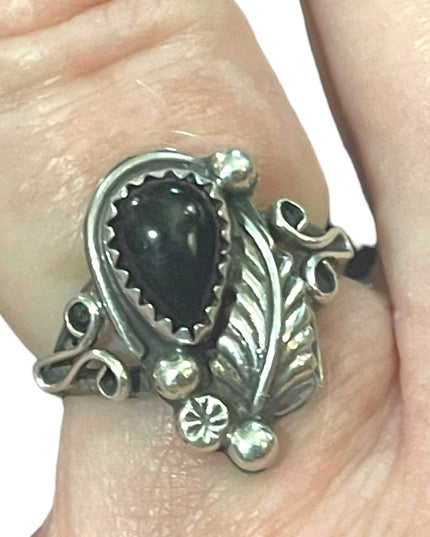 Vintage Navajo Southwest Pure Sterling B Hallmark Black Onyx Cab Ring Size 7