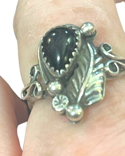 Vintage Navajo Southwest Pure Sterling B Hallmark Black Onyx Cab Ring Size 7