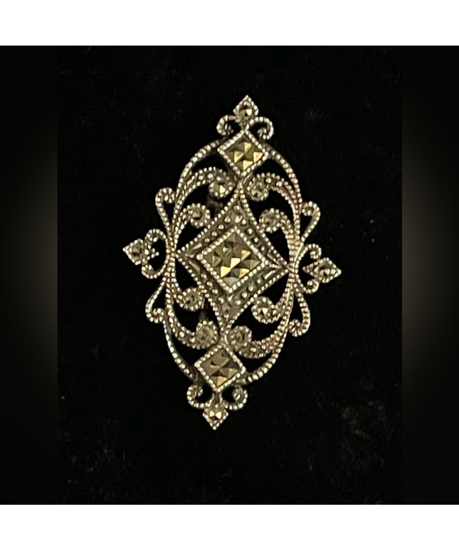 Vintage sterling silver fancy marcasite bar brooch
