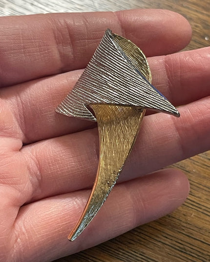 Vintage 1980s Michele Lynn Modernist brushed gold and silver finish brooch