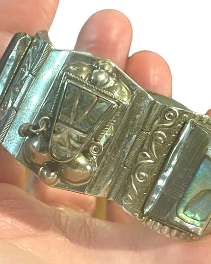 Vintage Mid century Alpaca Silver Taxco Mexican Abalone Warrior Bracelet