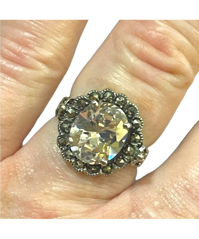 Sterling high quality designer chunky CZ & Marcasite ornate Victorian style ring