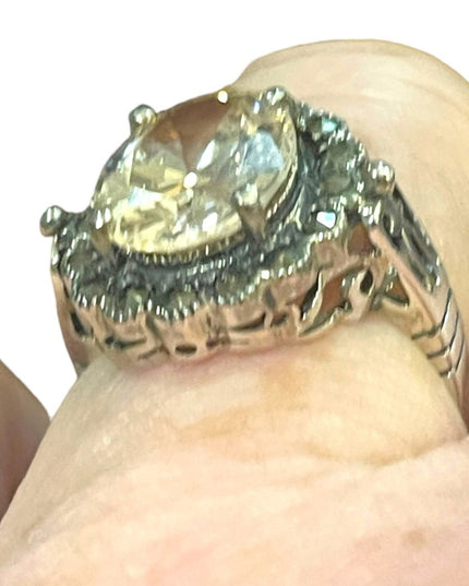 Sterling high quality designer chunky CZ & Marcasite ornate Victorian style ring