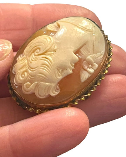 Vintage 12k GF Carved shell Cameo pendant brooch Left facing 1960s