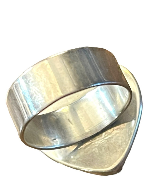 Vintage Taxco Mexico Artisan large hammered heart ring Sterling 925