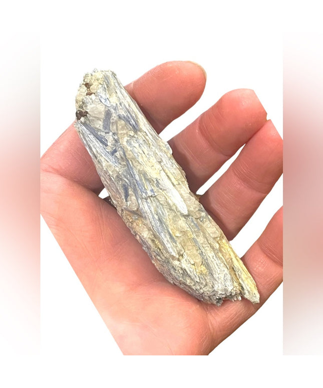 BLUE KYANITE CRYSTAL Gemstone rough specimin 80 Grams