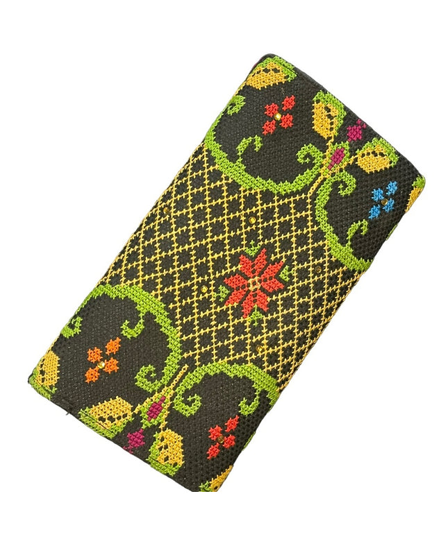 Vintage Hand made art deco Needlepoint wallet clutch