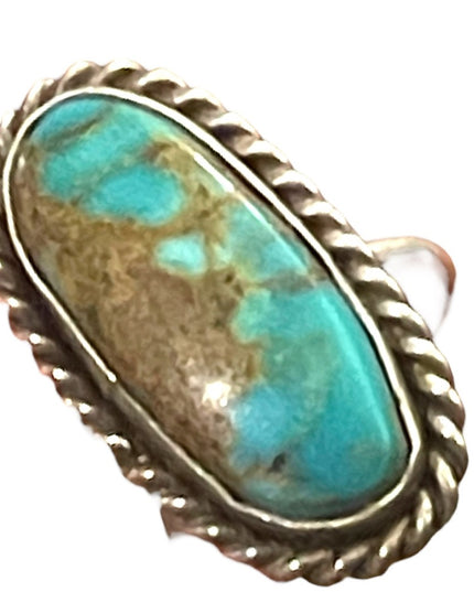 Vintage sterling silver 925 Southwestern oval turquoise handmade Navajo? ring