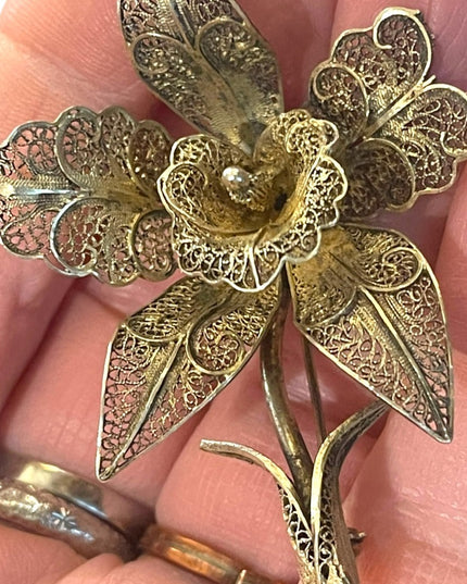 Vintage Lily Flower 835 Silver Filigree Brooch Pin appx 1940s antiqued