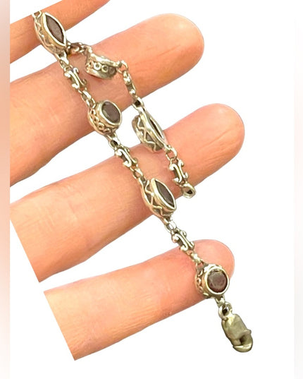Lovely Scroll work link Garnet sterling silver 925 Bracelet