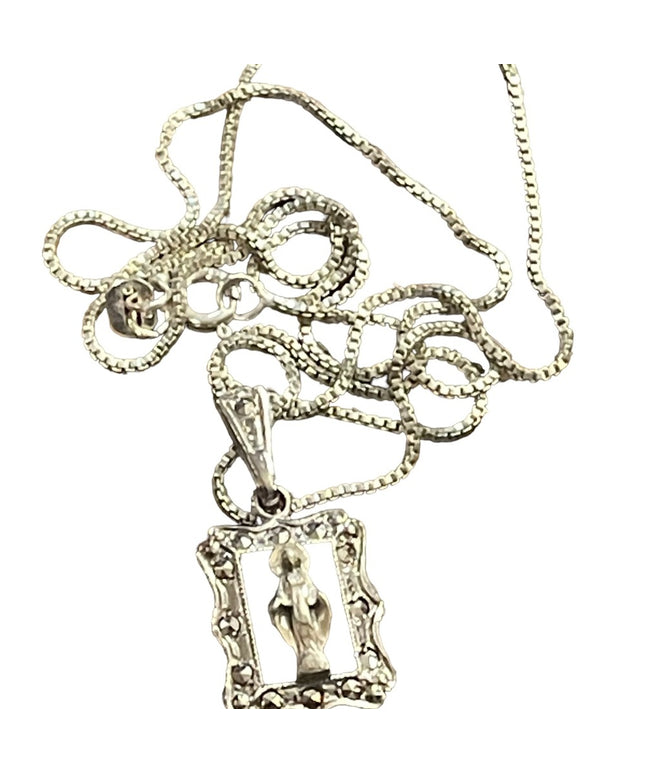 Vintage sterling silver 925 Mary religious pendant necklace